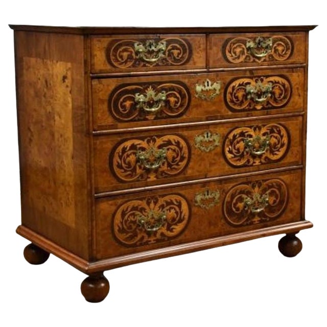 William & Mary Walnut and Marquetry Chest of Drawers, 1700s For Sale