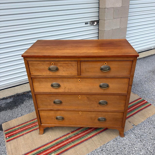 Farmhouse Antique Cherry Hepplewhite Five-Drawer Chest of Drawers, Pennsylvania or Maryland, Circa 1800-1810 For Sale - Image 3 of 18