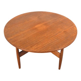 Mid 20th Century Small Round Teak Coffee / Side Table For Sale