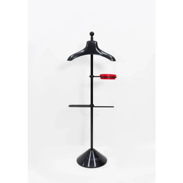 Postmodern Italian Valet Stand, 1980s For Sale - Image 4 of 11