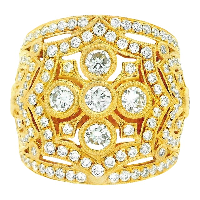 2.23 Carats Diamond Antique-Style 18k Yellow Gold Band Ring Size 6.75 For Sale