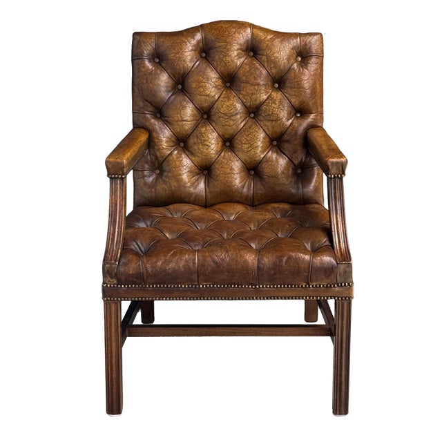 English Large Gainsborough Library Armchair of Tufted Leather From England For Sale - Image 3 of 15