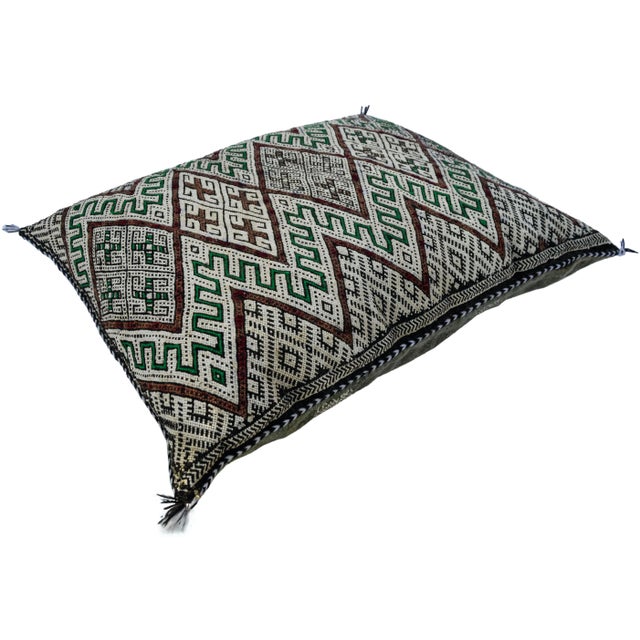 Diamond-Patterned Berber Pillow For Sale In New York - Image 6 of 11