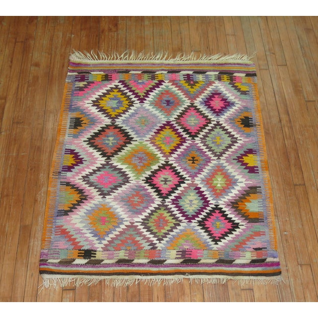 mid 20th century Bohemian Kilim Details rug no. r4838 size 3' 9" x 4' 6" (114 x 137 cm)
