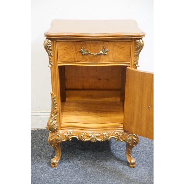 Wood Vintage Antique Solid Maple French Provincial Rococo Revival 19" Cabinet Nightstand For Sale - Image 7 of 13