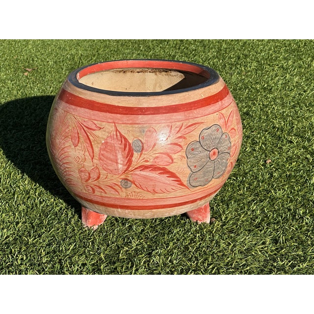 Red Vintage Tonalá Pottery Footed Planter – Hand-Painted Floral Design For Sale - Image 8 of 12