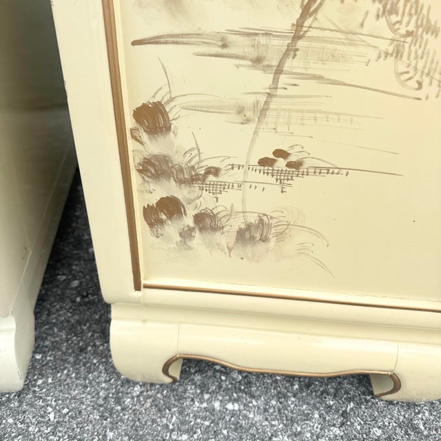 Vintage Chinese Hand Painted Cream and Gold Glass Top Nightstands/Cabinets - A Pair For Sale - Image 9 of 12