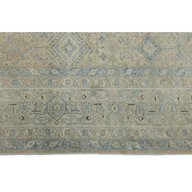 Antique Heriz Rug – Hand-Knotted Wool, Geometric in Soft Earth Tones For Sale In New York - Image 6 of 10