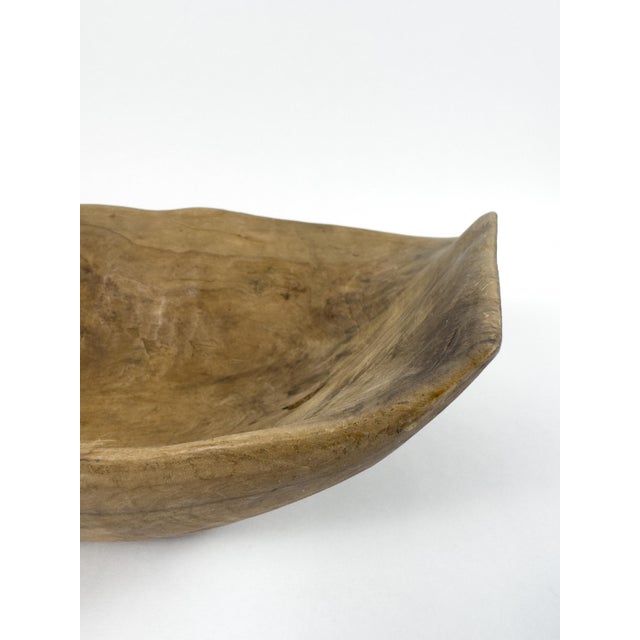 Vintage Hand-Carved Wooden Trough Bowl – Sculptural Rustic Centerpiece With Natural Patina For Sale - Image 12 of 18