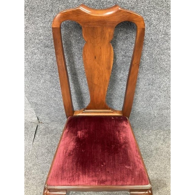 Wood 1970s Henkel Harris Solid Wild Black Cherry Queen Anne Dining Chairs - Rare Set of 8 For Sale - Image 7 of 13