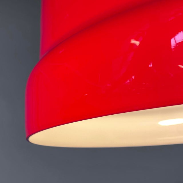 Mid-Century Modern Italian Red and White Chandelier with Bead Decoration, 1960s For Sale - Image 10 of 16