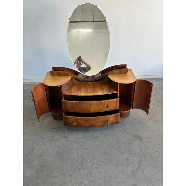 1940s Art Deco Vanity by Beautility For Sale In Los Angeles - Image 6 of 12