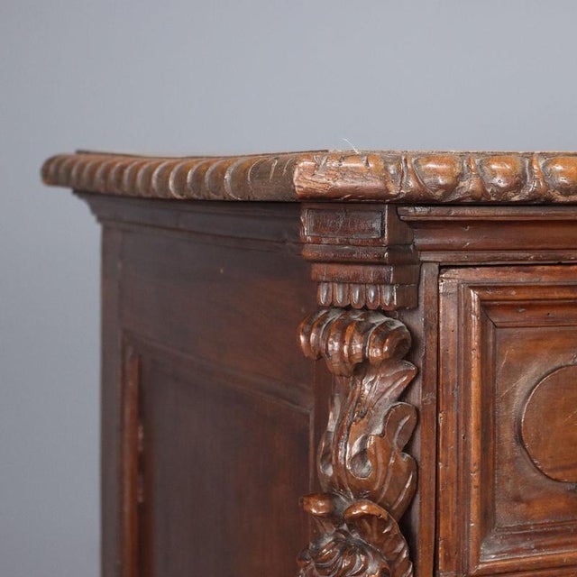 Baroque Chest of Drawers in Walnut and Poplar For Sale - Image 5 of 12