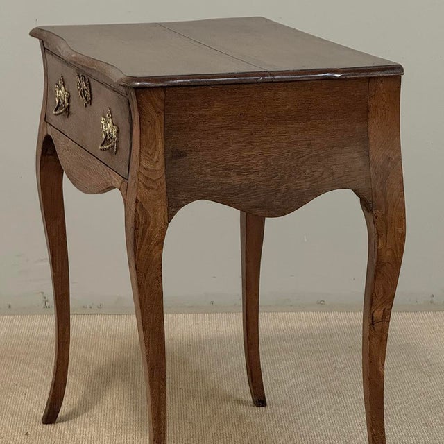18th Century Dutch Oak End Table With Cabriole Legs For Sale - Image 12 of 18