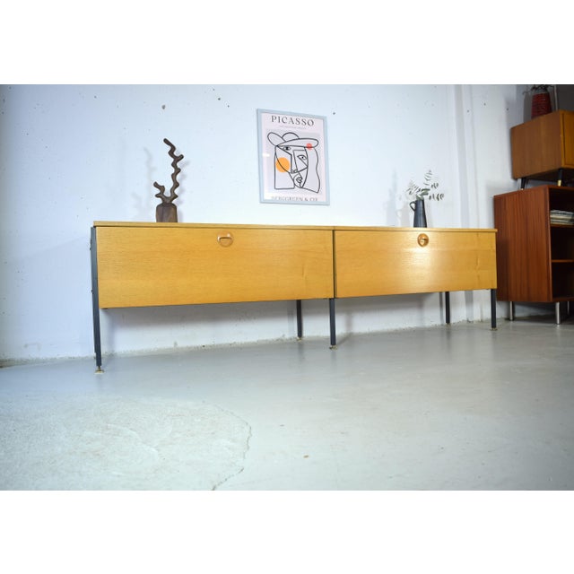 Vintage Sideboard in Ash Wood from Veb Deutsche Werkstätten Hellerau, 1962 For Sale - Image 4 of 8