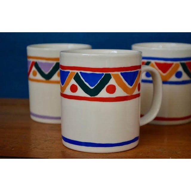 Boho Chic Multicolored Mugs from Mobile, 1960s, Set of 5 For Sale - Image 3 of 7