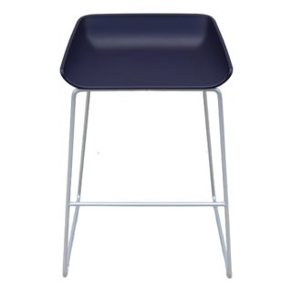 Modern Minimalist Steelcase Turnstone Scoop Bar Stool, 4 Available "New in Box" For Sale