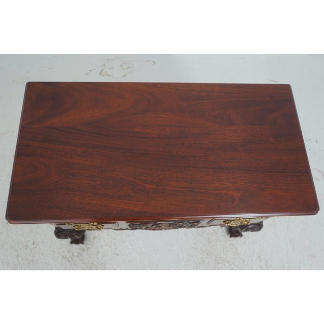 Wood Kindel Winterthur Collection Mahogany Lowboy For Sale - Image 7 of 17