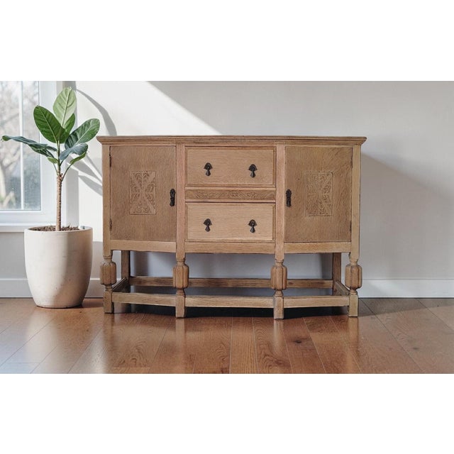 Tan 1940s Natural Tiger Oak Sideboard With Carved Detailing For Sale - Image 8 of 11