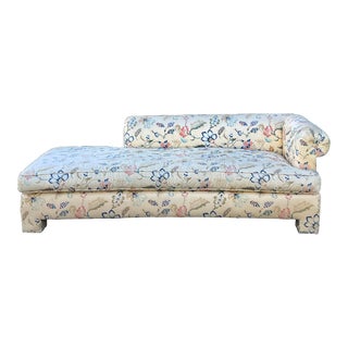Vintage Floral Henredon Chaise Lounge For Sale