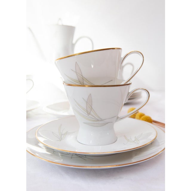 Ceramic Form 2000 Coffee Servie for 6 by Raymond Loewy for Rosenthal, 1950s, Set of 21 For Sale - Image 7 of 9