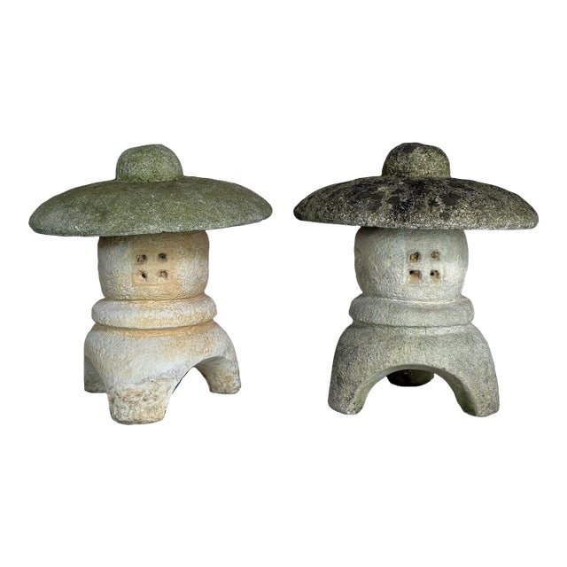 Weathered Cast Concrete Yukimi-Gata Lanterns, 1950s–60s, Pair For Sale