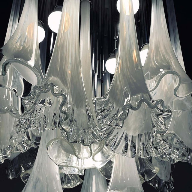 1970s 1970s Mid-Century Modern Venini Italian Murano Glass "Calla Lily" Chandelier in Frosted White For Sale - Image 5 of 7