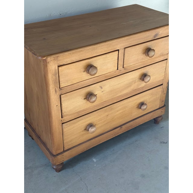 Late 19th Century Antique Pine Two Over Two Drawers - Chest of Drawers From England For Sale - Image 5 of 18