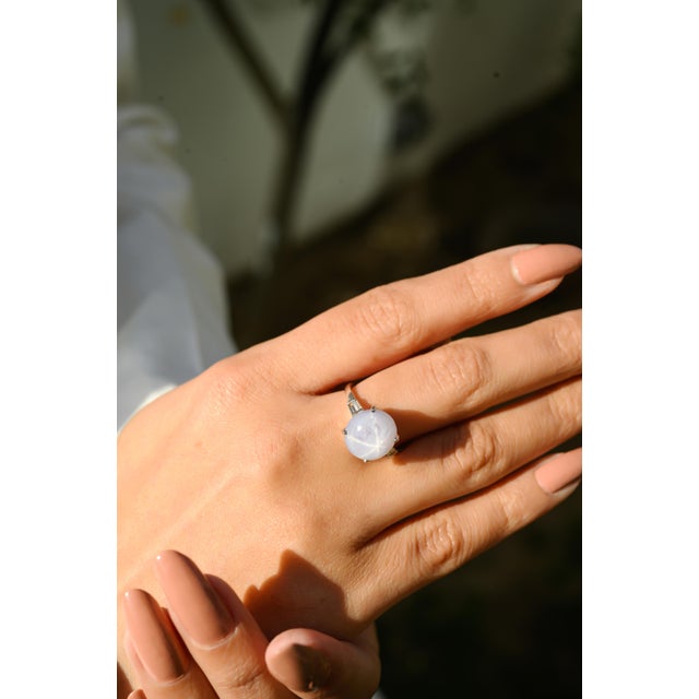 Cerulean 8.5ct Cabochon Star Sapphire & Baguette Diamond Cocktail Ring Size 7 in 14k Gold For Sale - Image 8 of 18