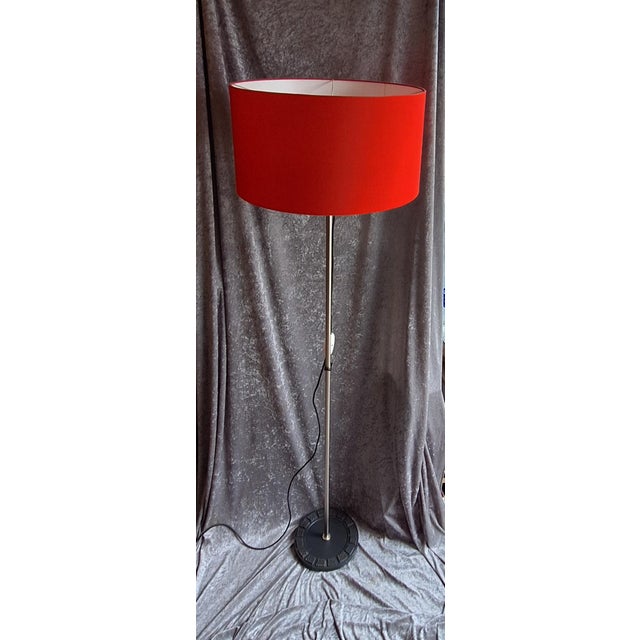 Vintage Brutalist Floor Lamp with Metal Base and Red Fabric Shade, 1970s For Sale - Image 4 of 9