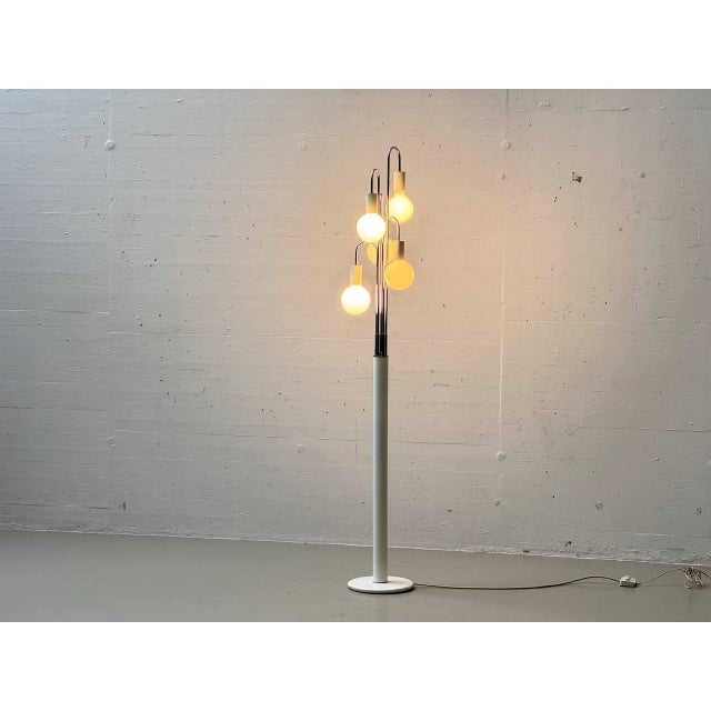 Vintage Waterfall Floor Lamp by Robert Sonneman, 1970s For Sale - Image 4 of 16