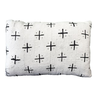 VTG Mud Cloth Bogolan Black & White Lumbar Pillow African Mali 20" by 13" For Sale