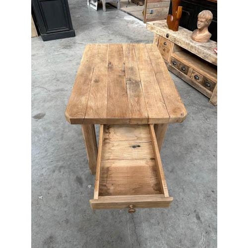 1940s Rustic Table in Oak For Sale - Image 5 of 7