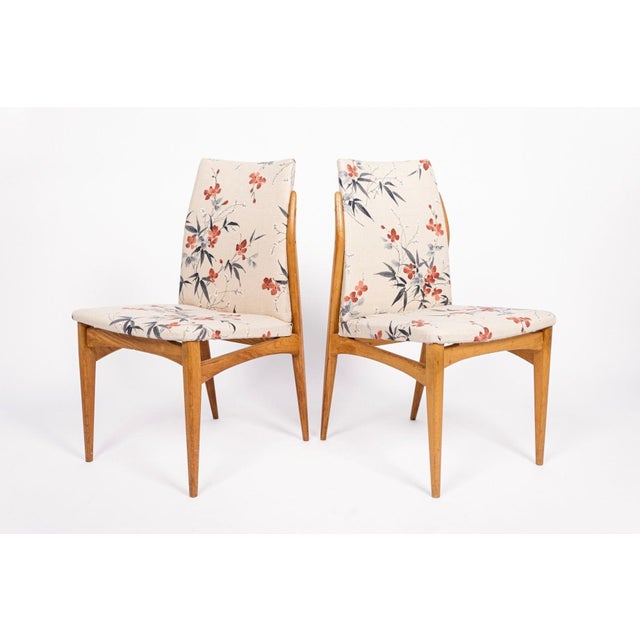 This pair of vintage mid century dining side chairs were sold by Macy’s in New York circa 1950. The classic and elegant...