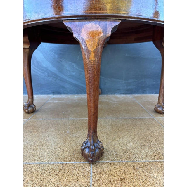 20th Century Queen Anne Spanish Walnut Round Side Table, 1920 For Sale - Image 11 of 12
