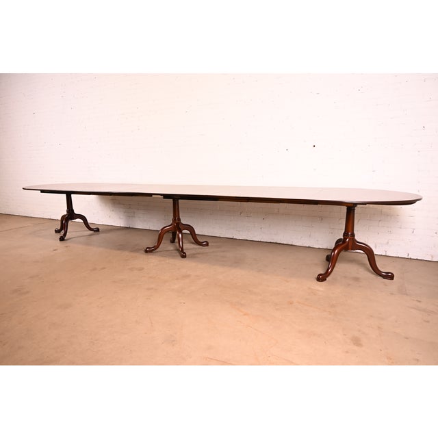 Queen Anne Henkel Harris Georgian Solid Mahogany Monumental Triple Pedestal Extension Dining Table, Newly Refinished For Sale - Image 3 of 13