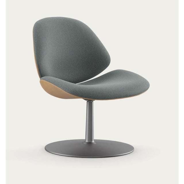 Salto and sigsgaard council family lounge chair legs: graphite, duo upholstery: front: steelcut quartet 144 + back: nevada...