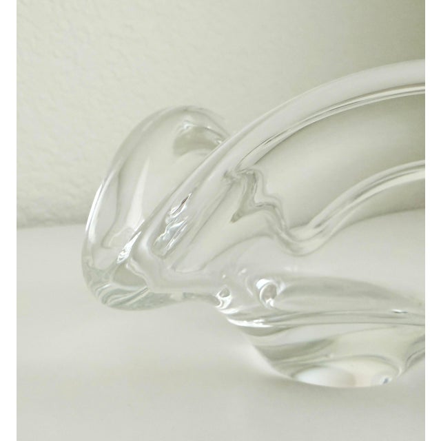 Mid-Century Modern Art Deco Crystal Bowl With Folded Triangle Design For Sale - Image 3 of 9