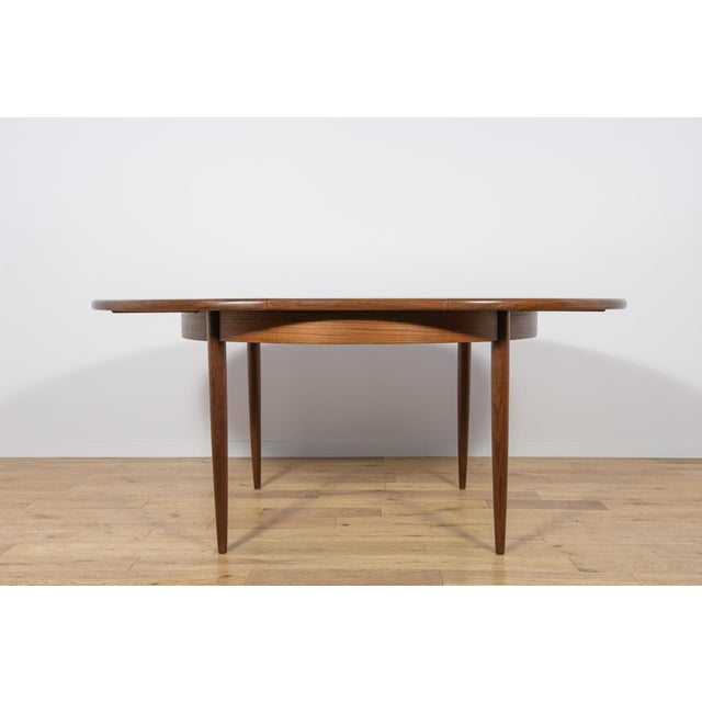 Brown Mid-Century Round Teak Fresco Dining Table from G-Plan, United Kingdom, 1960s For Sale - Image 8 of 18