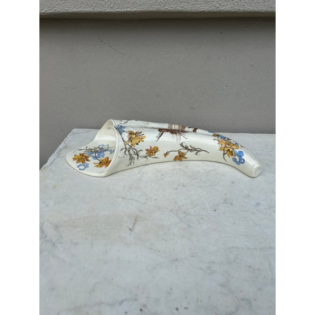 French Country 19th Century French Wall Pocket Faience Windmill Choisy Le Roi For Sale - Image 3 of 5