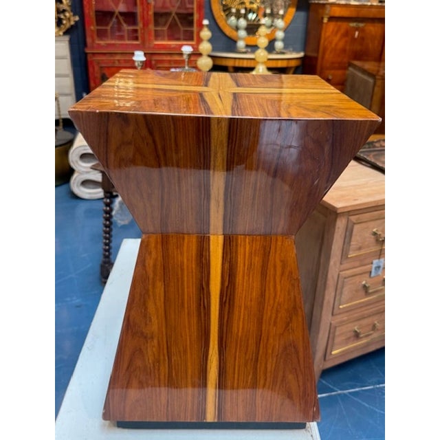 Nice Art Deco side table. Featuring a gorgeous polished walnut finish. Great for a modern look. 14w x 21.25h x 14d