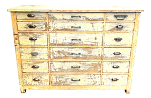 Vinteage White Wooden Cabinet