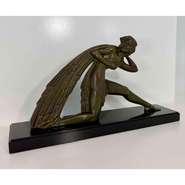 Demètre H. Chiparus, Art Deco Sculpture of Woman with Drapery, 1928, Bronze on Marble Base For Sale - Image 4 of 17