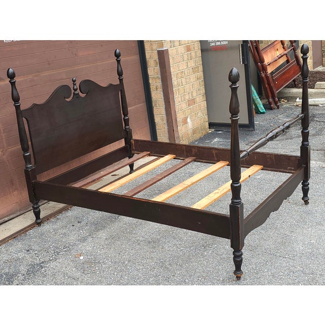 Wood Victorian Mahogany Full Size Poster Bedframe, Circa 1840s For Sale - Image 7 of 11