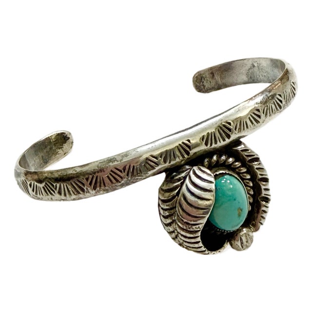 Vintage Southwest Navajo Style Sterling Silver Stamped Turquoise Leaf Cuff Bracelet For Sale