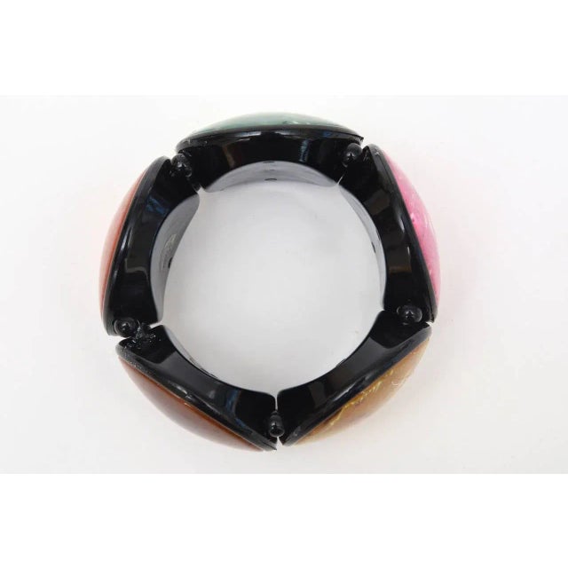 Vintage French Resin Five Disk Pink, Amber Yellow, Sage Green, Rust Orange Stretch Bracelet 80's For Sale - Image 9 of 9