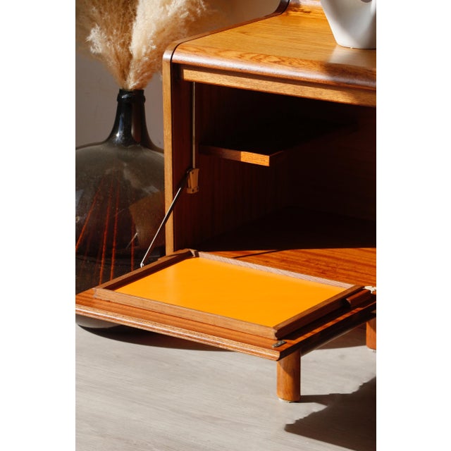 Vintage Teak Petersfield Sideboard from White and Newton, 1960s For Sale - Image 4 of 18
