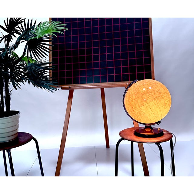 Metal Vintage German Plastic Table Globe from Süd-West Verlag München, 1930s For Sale - Image 7 of 18