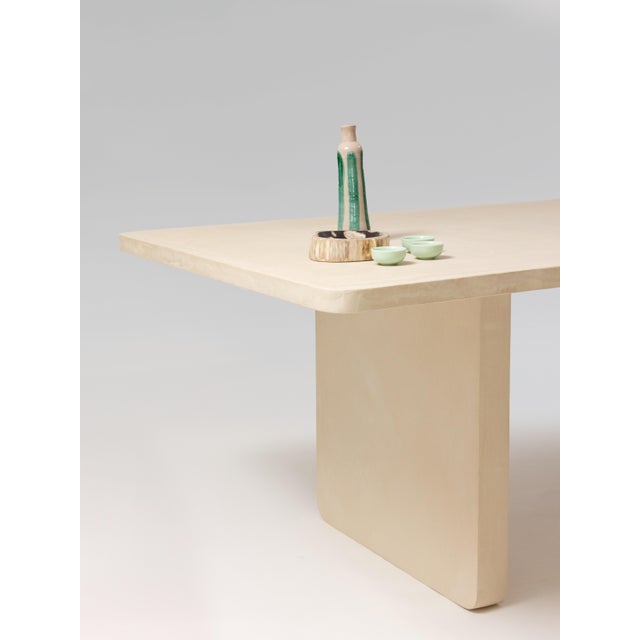 Contemporary Ninō Dining Table from PLATŌ For Sale - Image 3 of 5