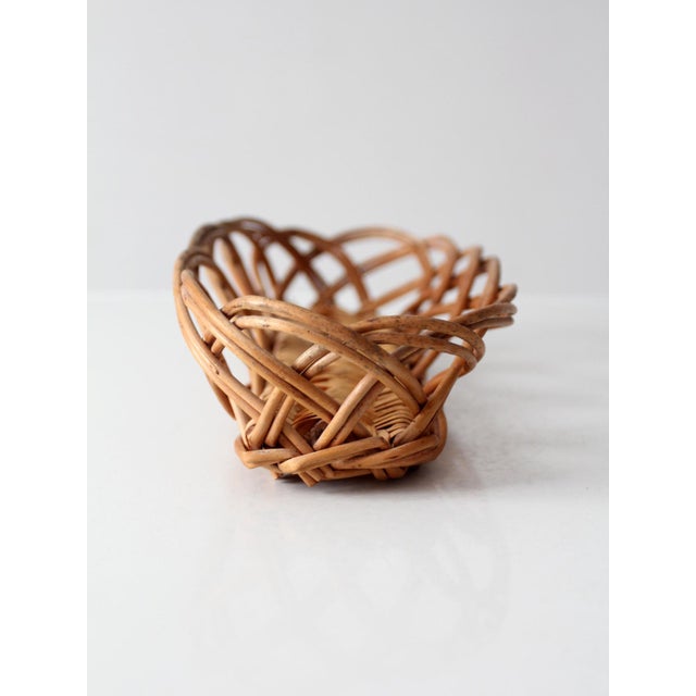 Vintage French Country Wicker Bread Basket With Open Weave For Sale - Image 12 of 15
